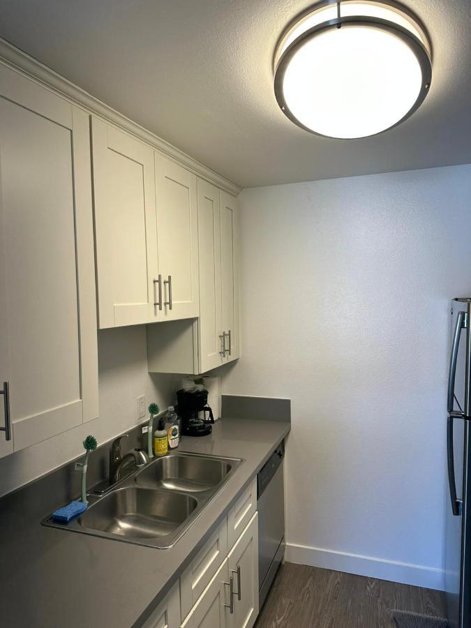 Universal Studios 8 Min Drive Two Bedroom Apartment With Free Parking Los Angeles Buitenkant foto